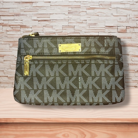 Michael Kors Blue Jet Set Monogram Clutch Wristlet - Picture 1 of 3